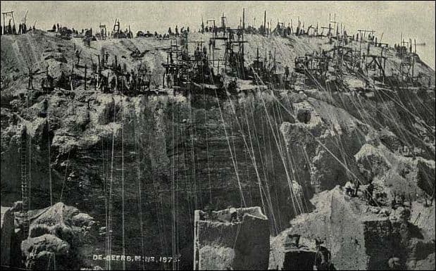 Britannica_Diamond