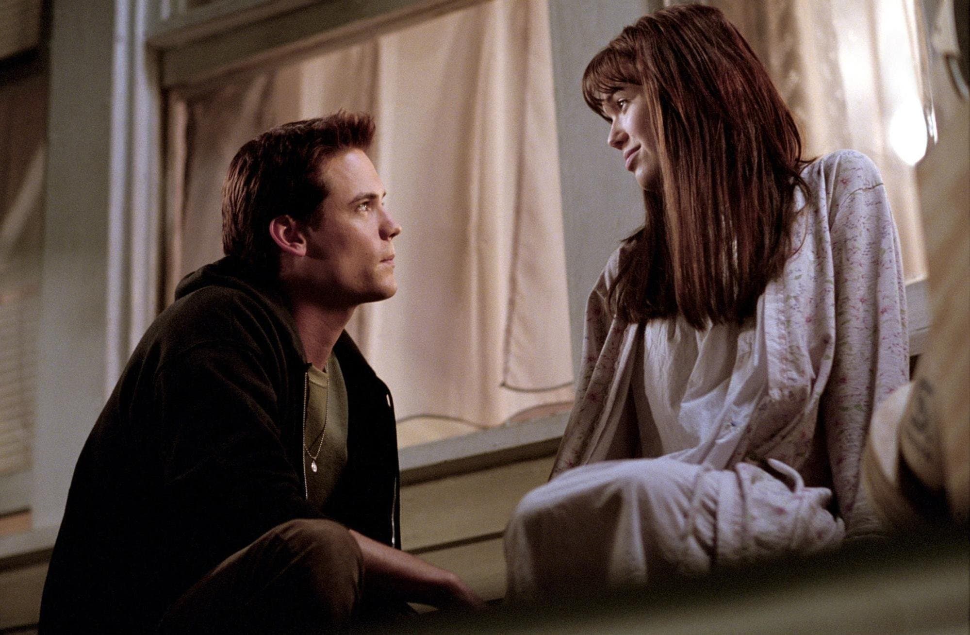 أفلام رومانسية حزينة لقطة من فيلم A Walk To Remember 