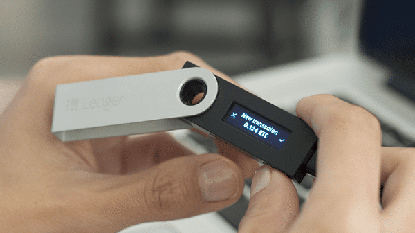 Ledger Nano S - تداول العملات الرقمية 