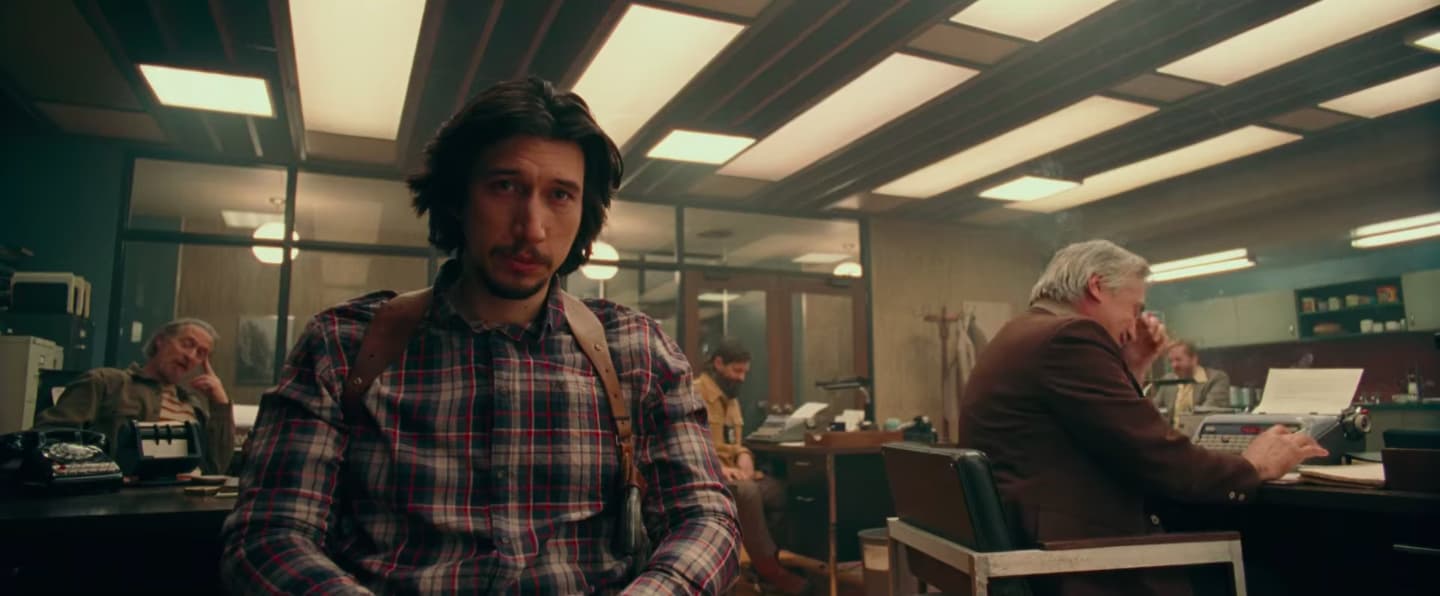 النجم Adam Driver في مشهد من فيلم Blackkklansman