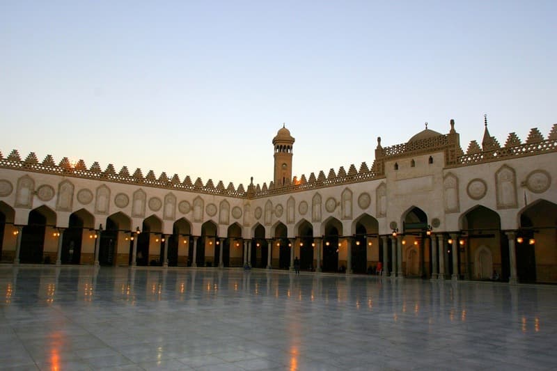 جامعة مونبيليه : اقدم الجامعات