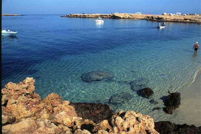 20 مكان يجب عليك زيارتها في عمان