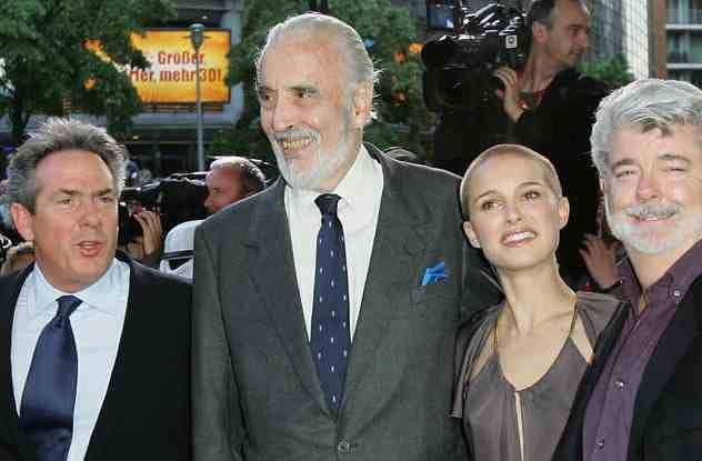 الممثل كريستوفر لي 3