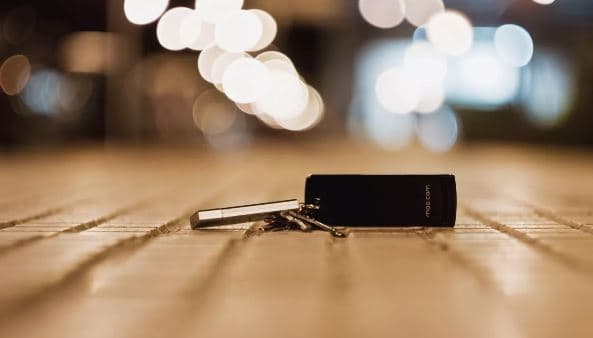 أشياء في غير مكانها