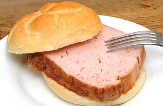 ليبيركاس (Leberkäse)