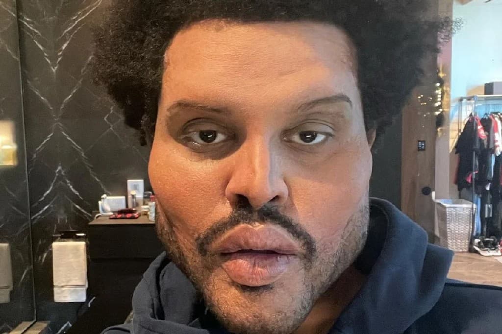 المغني The Weeknd يفوز بخمس جوائز في حفل Juno للموسيقى!