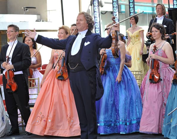 Andre+Rieu+Johann+Strauss+Orchestra+Perform+ieZur89KVycl